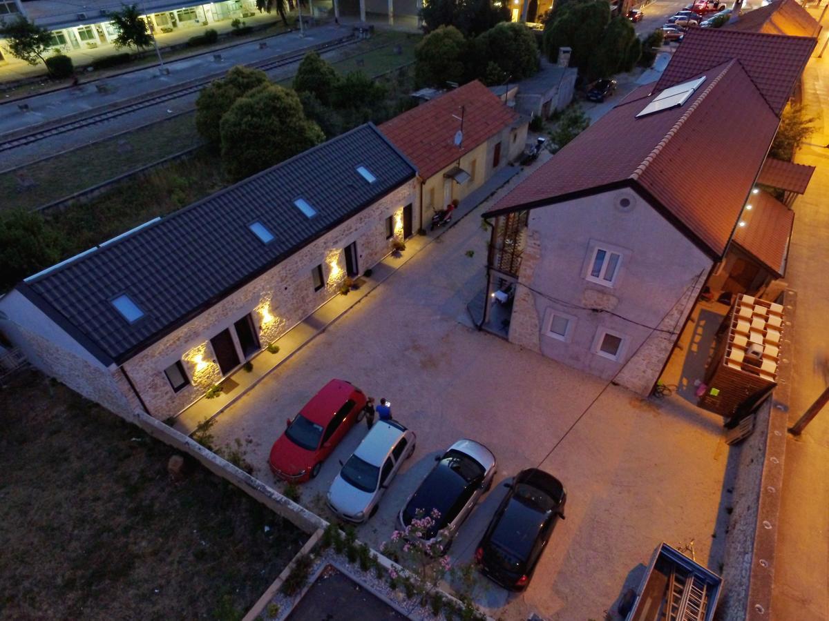 Guverna New City Accommodation Zadar Exterior photo