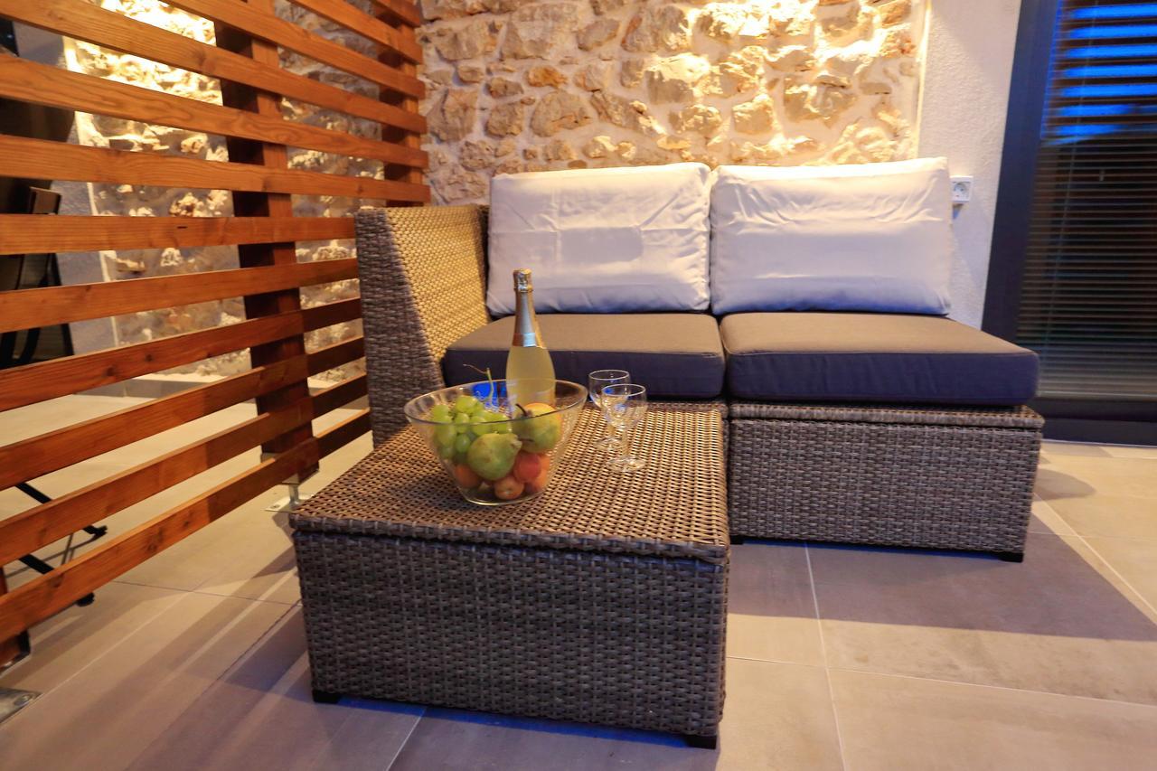 Guverna New City Accommodation Zadar Exterior photo